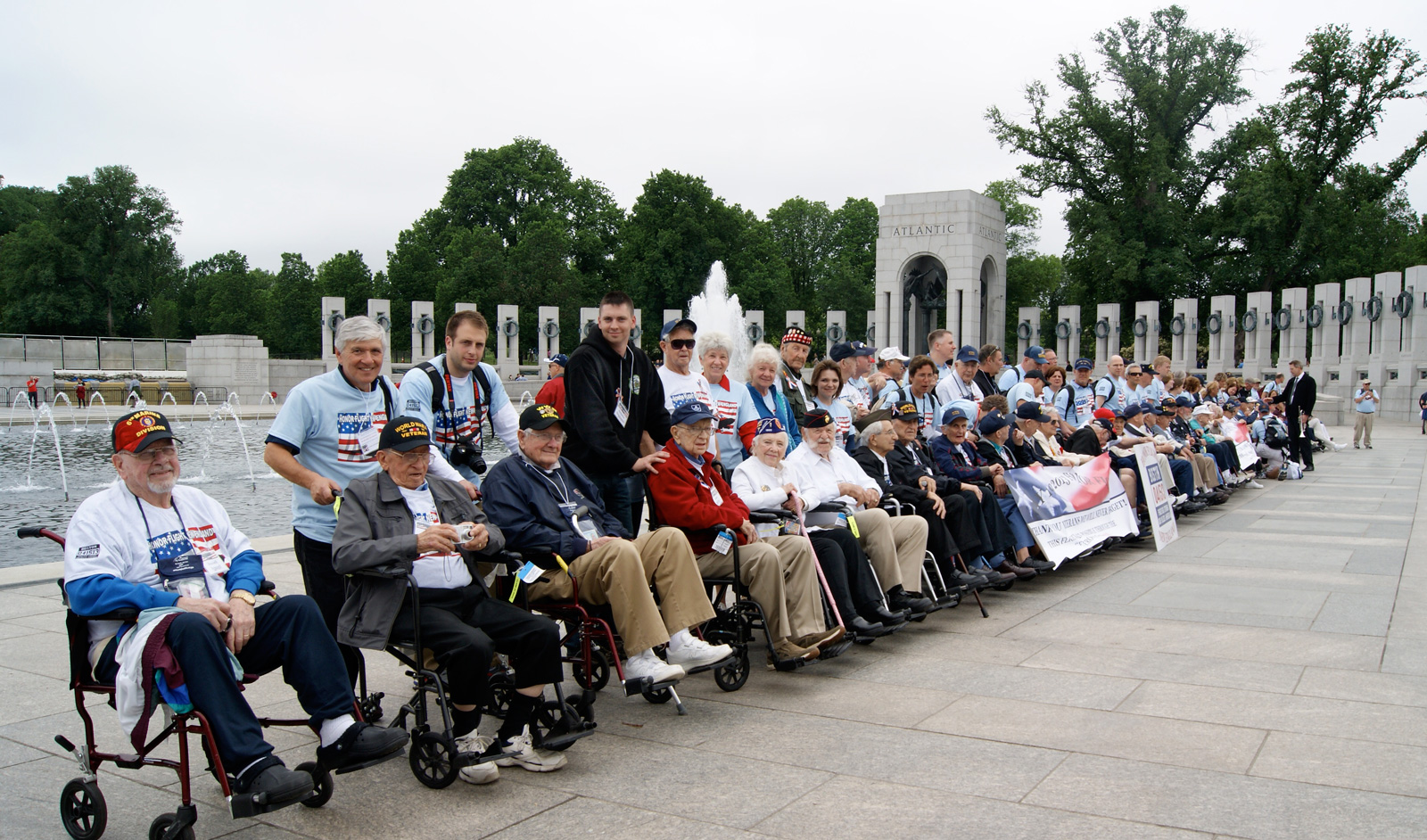 Honor Flight New England at the World War II Memorial with MetaVR in Washington D.C. on May 19, 2013. (Copyright Honor Flight New England.)